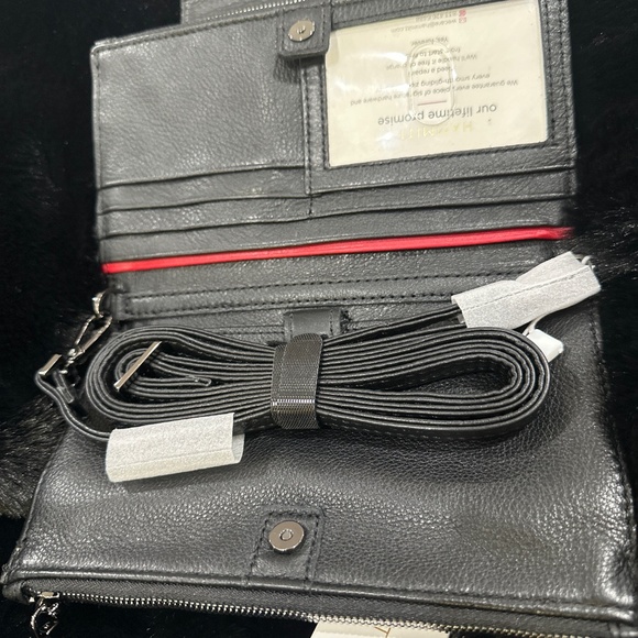 Hammett crossbody bag - Picture 3 of 3